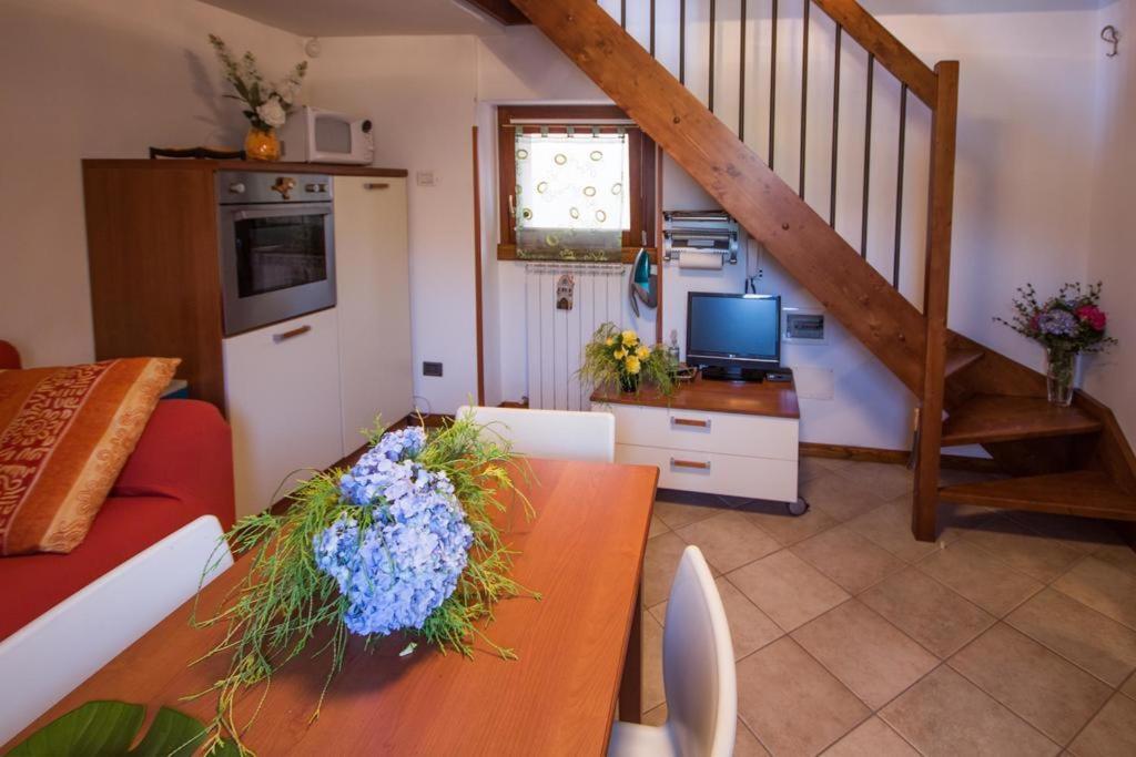 Apartment Just Close To The Lake In Bellagio Buitenkant foto